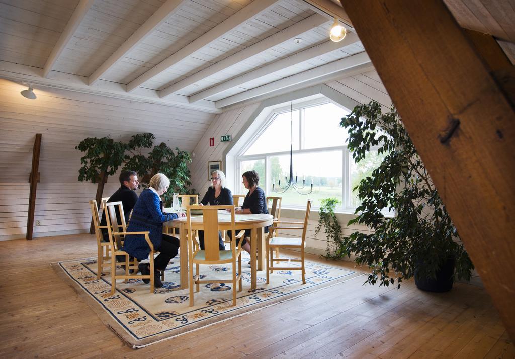 Gasthaus Sahlstroemsgarden Torsby Exterior foto