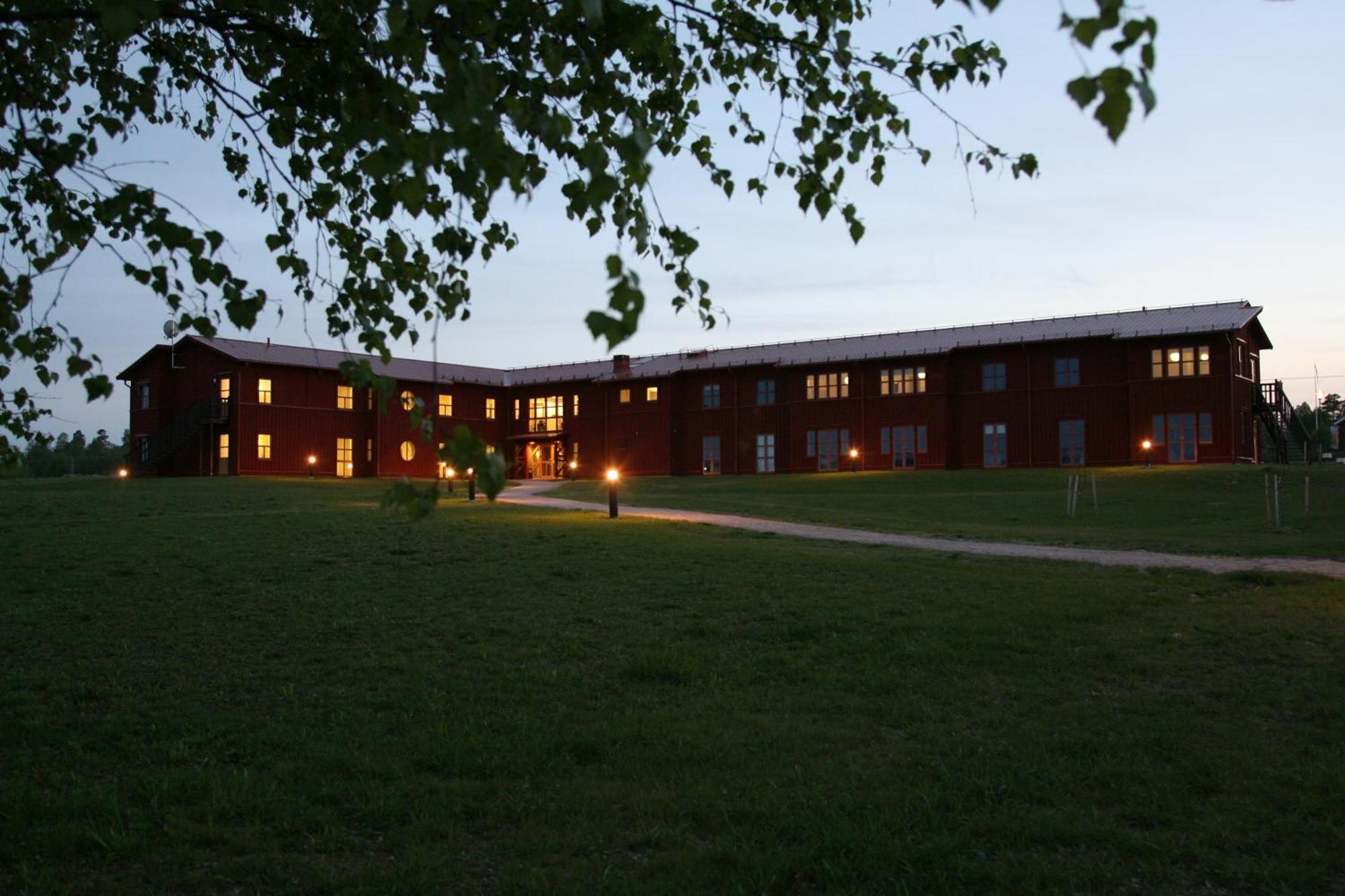 Gasthaus Sahlstroemsgarden Torsby Exterior foto